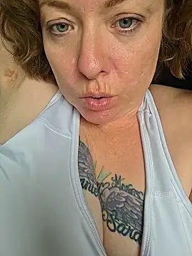 julimonroe online show from 28, 5, 2026