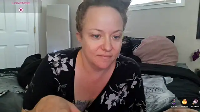 julimonroe online show from 19, 10, 2025