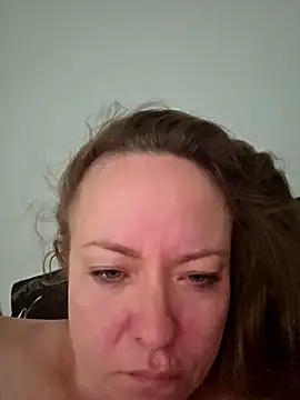 julimonroe online show from 19, 4, 2026