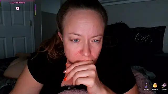 julimonroe online show from 8, 10, 2025