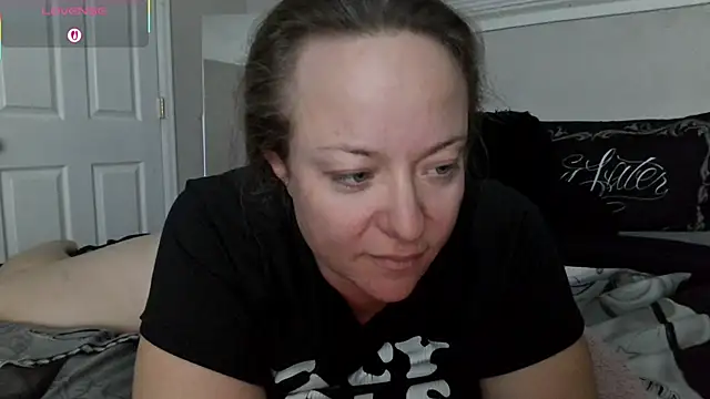 julimonroe online show from 6, 11, 2025