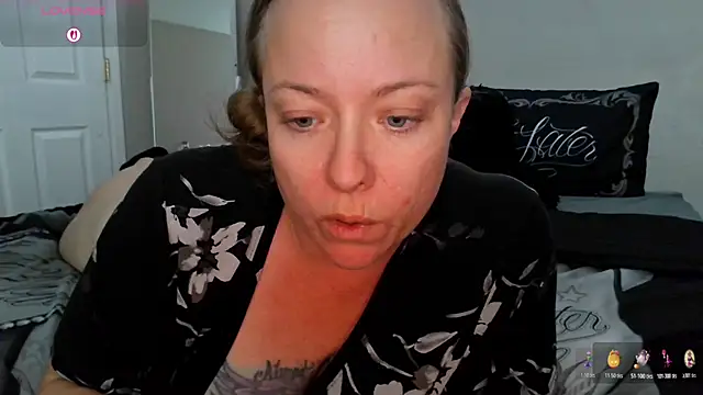 julimonroe online show from 30, 10, 2025