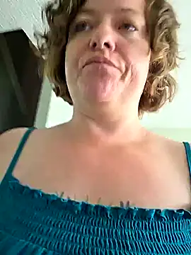 julimonroe online show from 11, 5, 2026