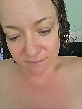julimonroe online show from 24, 5, 2026