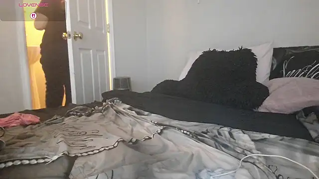 julimonroe online show from 19, 12, 2025