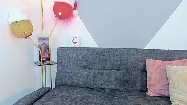 Snapshot of logan_thomas chatting on 22, 12, 2024 logan thomas online show from 22, 12, 2024