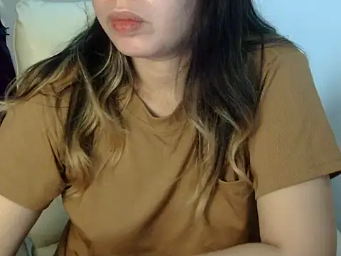    zurIII09  online show from 5, 10, 2025