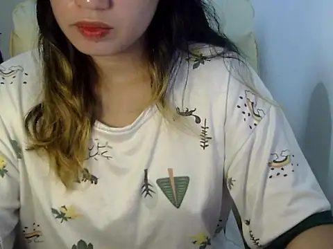    zurIII09  online show from 4, 10, 2025