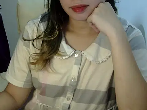    zurIII09  online show from 21, 9, 2025