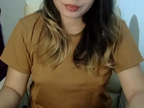    zurIII09  online show from 13, 9, 2025