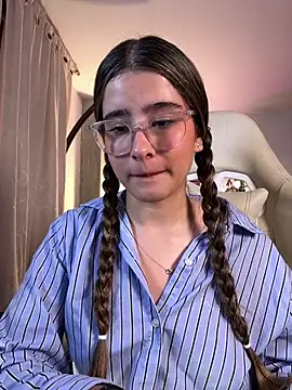 Stormiie777 online show from 3, 2, 2026