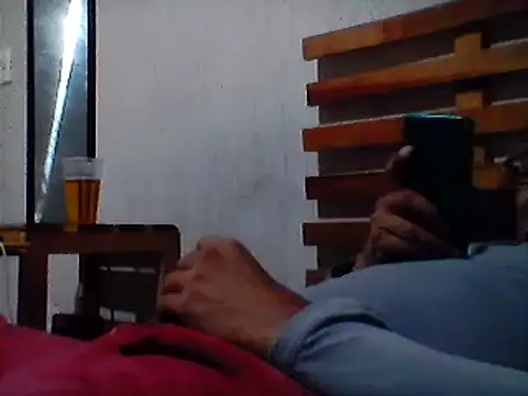 Chiquitopapa69 online show from 7, 2, 2025