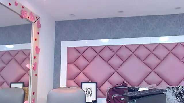 DanielaDuff online show from 22, 3, 2026