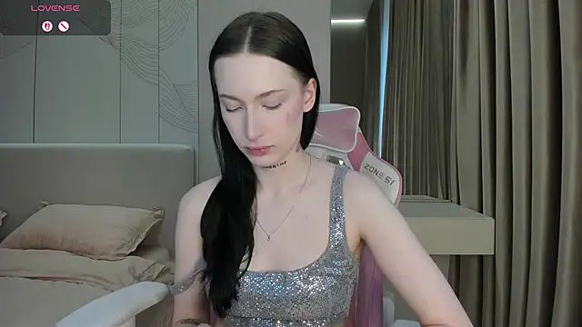 JenniferQueen11 online show from 30, 5, 2026