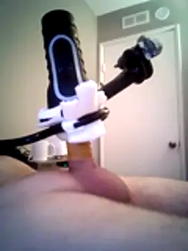 Snapshot of funcock78 chatting on 17, 12, 2025 funcock78 online show from 17, 12, 2025