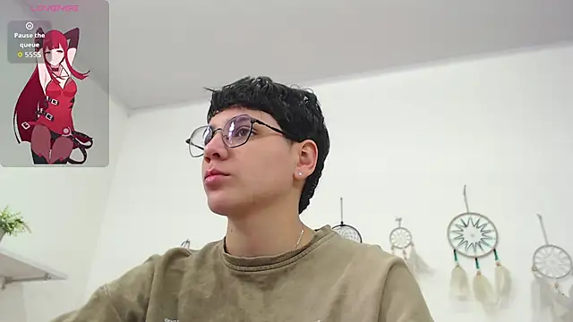 bad giirl  online show from 25, 9, 2025