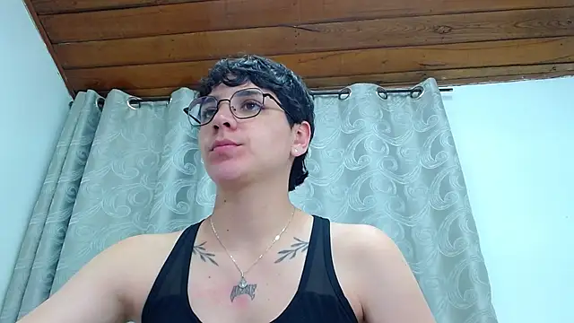 bad giirl  online show from 17, 10, 2025