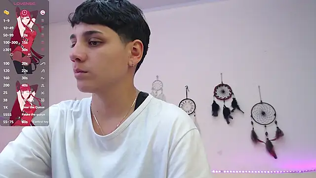 bad giirl  online show from 13, 3, 2025