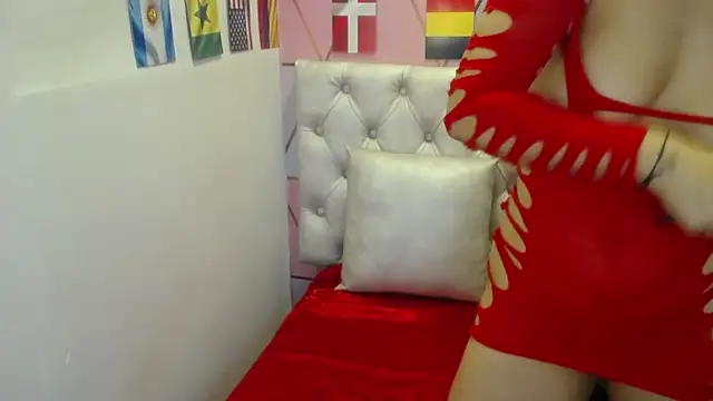 Snapshot of greatASS_Latina chatting on 21, 6, 2026 greatASS Latina online show from 21, 6, 2026