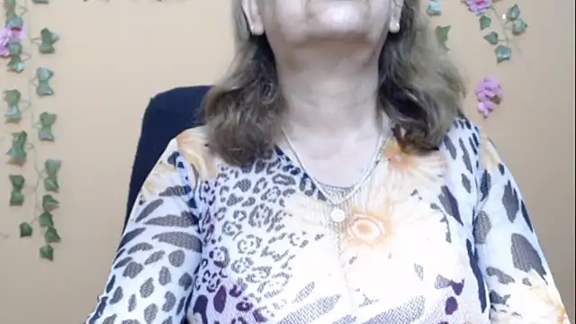 Hellensextits online show from 12, 1, 2025