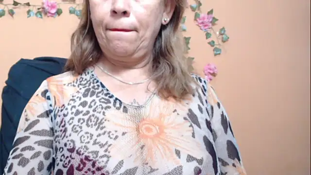 Hellensextits online show from 2, 2, 2025