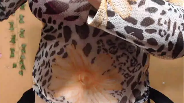 Hellensextits online show from 11, 1, 2025