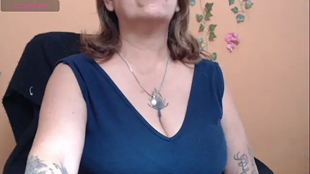 Hellensextits online show from 10, 3, 2025