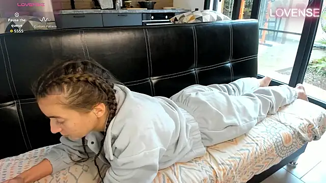 ElizSweet online show from 13, 1, 2026