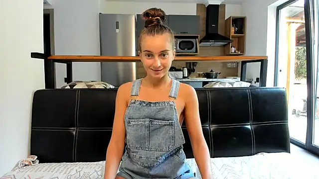 ElizSweet online show from 12, 11, 2025