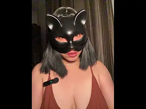 nenalayla online show from 25, 3, 2026