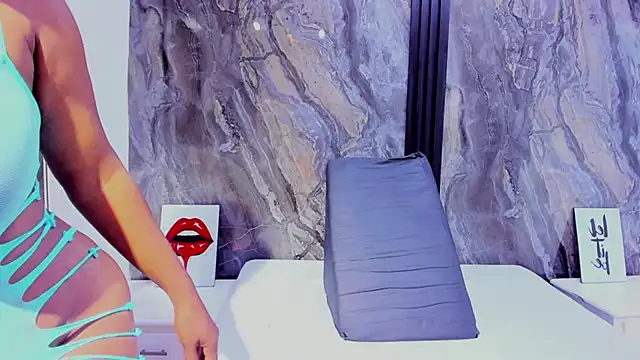 HellenJohansson online show from 5, 12, 2025