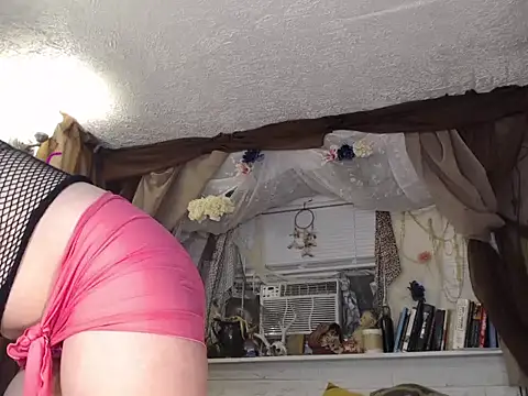 MaxiMillz online show from 8, 3, 2025