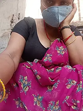 Snapshot of Lattika-Bhabhi chatting on 2, 6, 2026 Lattika-Bhabhi online show from 2, 6, 2026