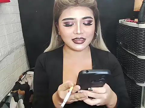 Snapshot of x12inchanaconda chatting on 7, 11, 2025 x12inchanaconda online show from 7, 11, 2025