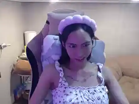 sexybigcockandtits online show from 6, 3, 2025