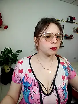 lorenitabella online show from 9, 3, 2026