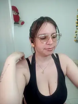 lorenitabella online show from 24, 3, 2026