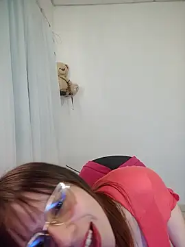 Snapshot of lorenitabella chatting on 29, 6, 2026 lorenitabella online show from 29, 6, 2026