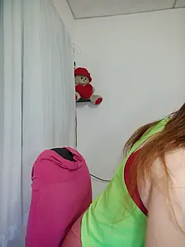 Snapshot of lorenitabella chatting on 24, 6, 2026 lorenitabella online show from 24, 6, 2026