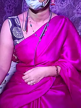 XBHUUME online show from 6, 10, 2025