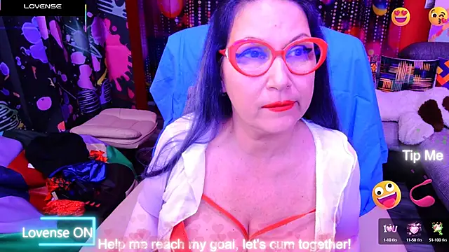 mature lisa naughty online show from 15, 2, 2025