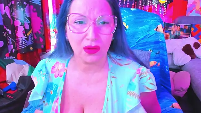 mature lisa naughty online show from 27, 2, 2025