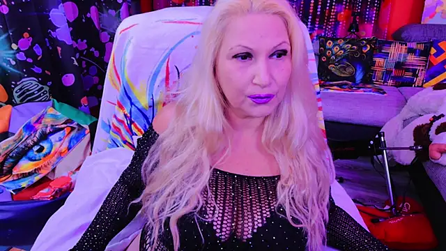 mature lisa naughty online show from 13, 10, 2025