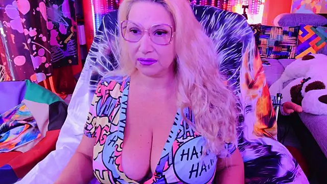 mature lisa naughty online show from 27, 9, 2025