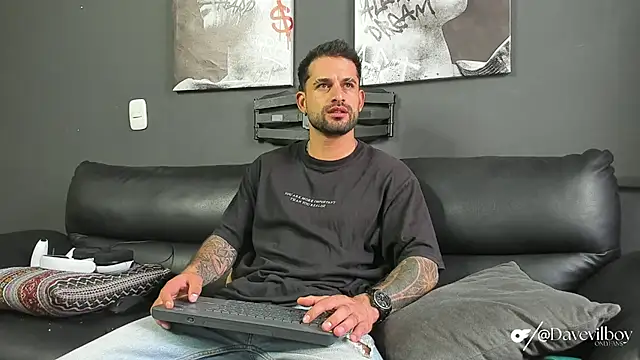 Davevilboy online show from 5, 11, 2025