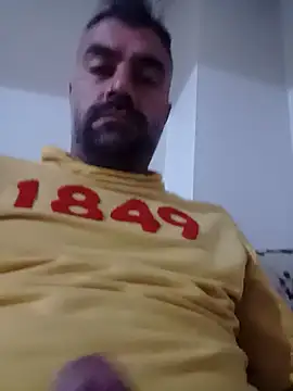 Snapshot of kevgir08 chatting on 19, 5, 2026 kevgir08 online show from 19, 5, 2026