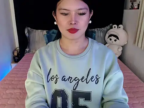 Angelic Fuckerxxx online show from 16, 12, 2025