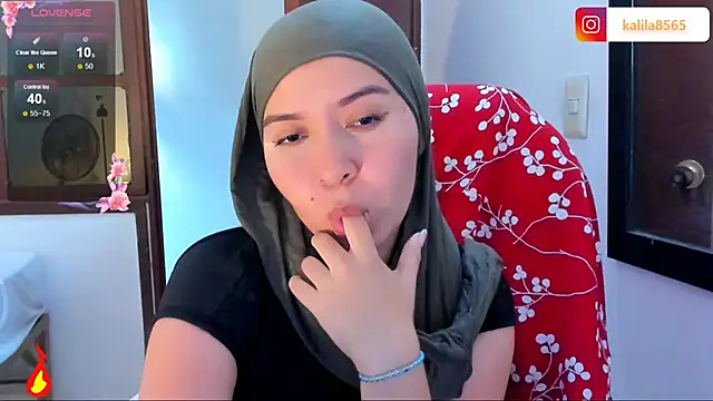 MatchedEyebrow online show from 4, 11, 2025