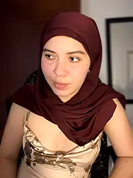 MatchedEyebrow online show from 18, 4, 2026