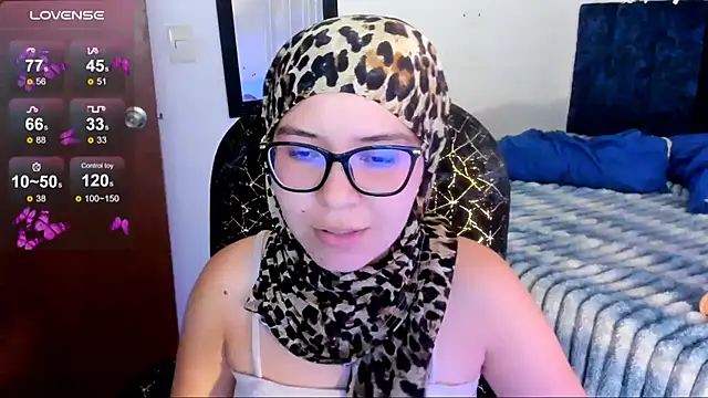 Snapshot of MatchedEyebrow chatting on 15, 6, 2026 MatchedEyebrow online show from 15, 6, 2026